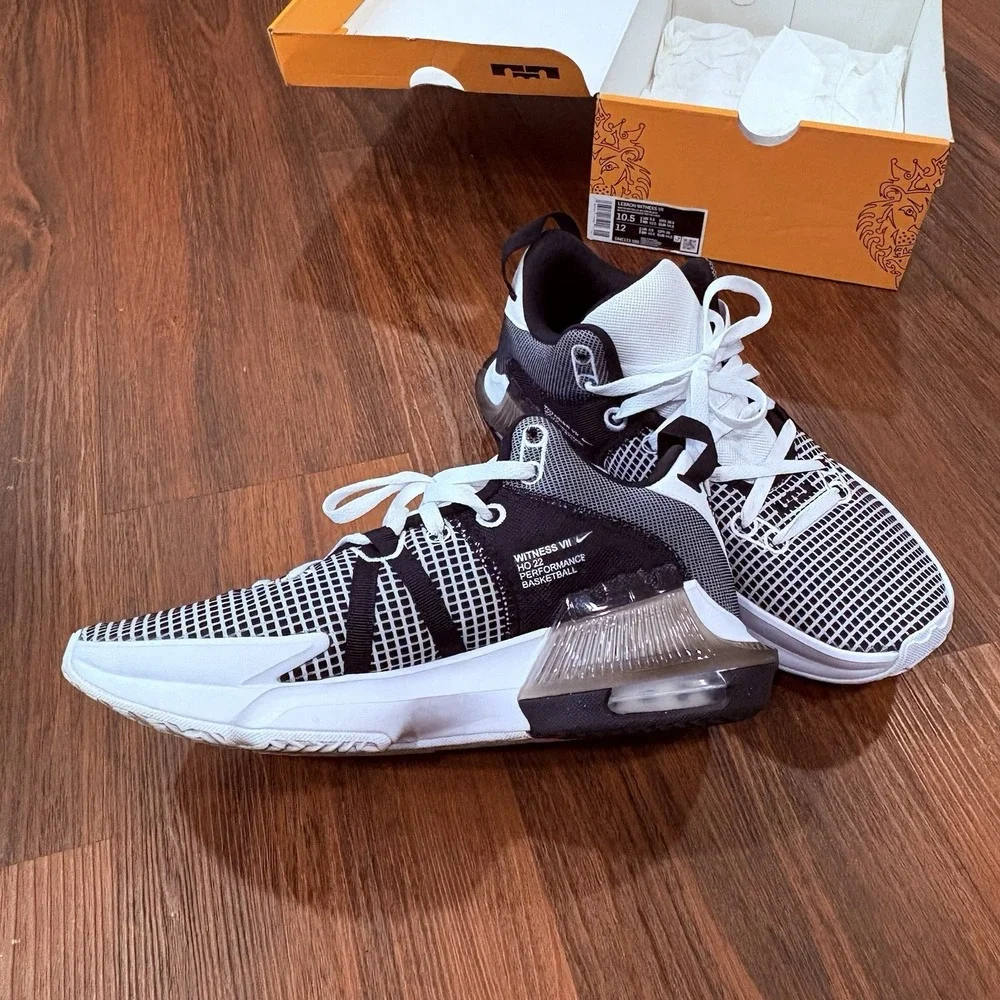 Nike like new